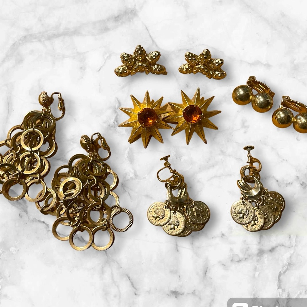 Vintage earring bundle